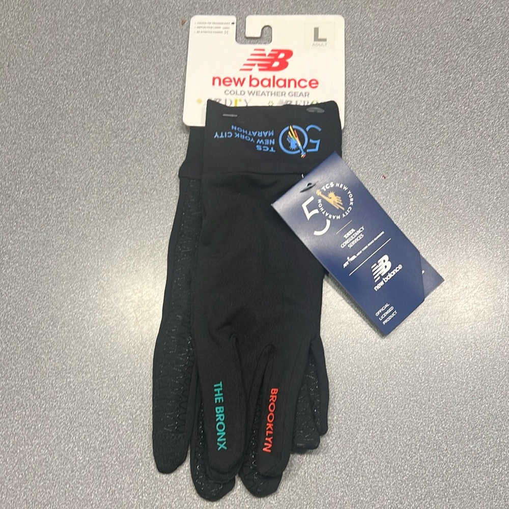 New balance 50th TCS NYC Marathon winter running gloves size L